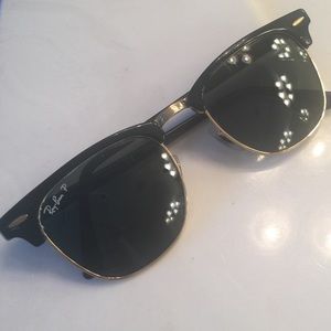 Black Rayban club masters polarized
